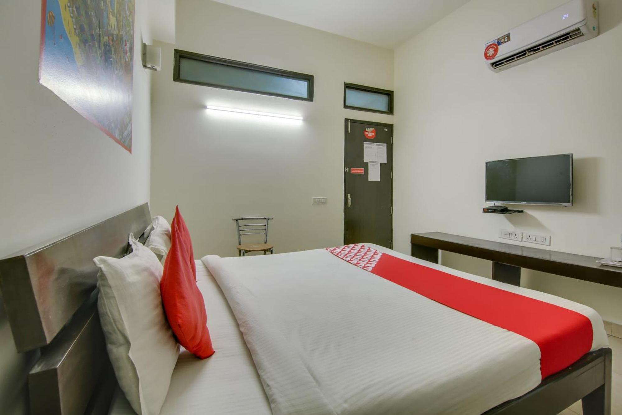 Hotel O Dream View Near Omaxe Celebration Mall 古尔冈 外观 照片